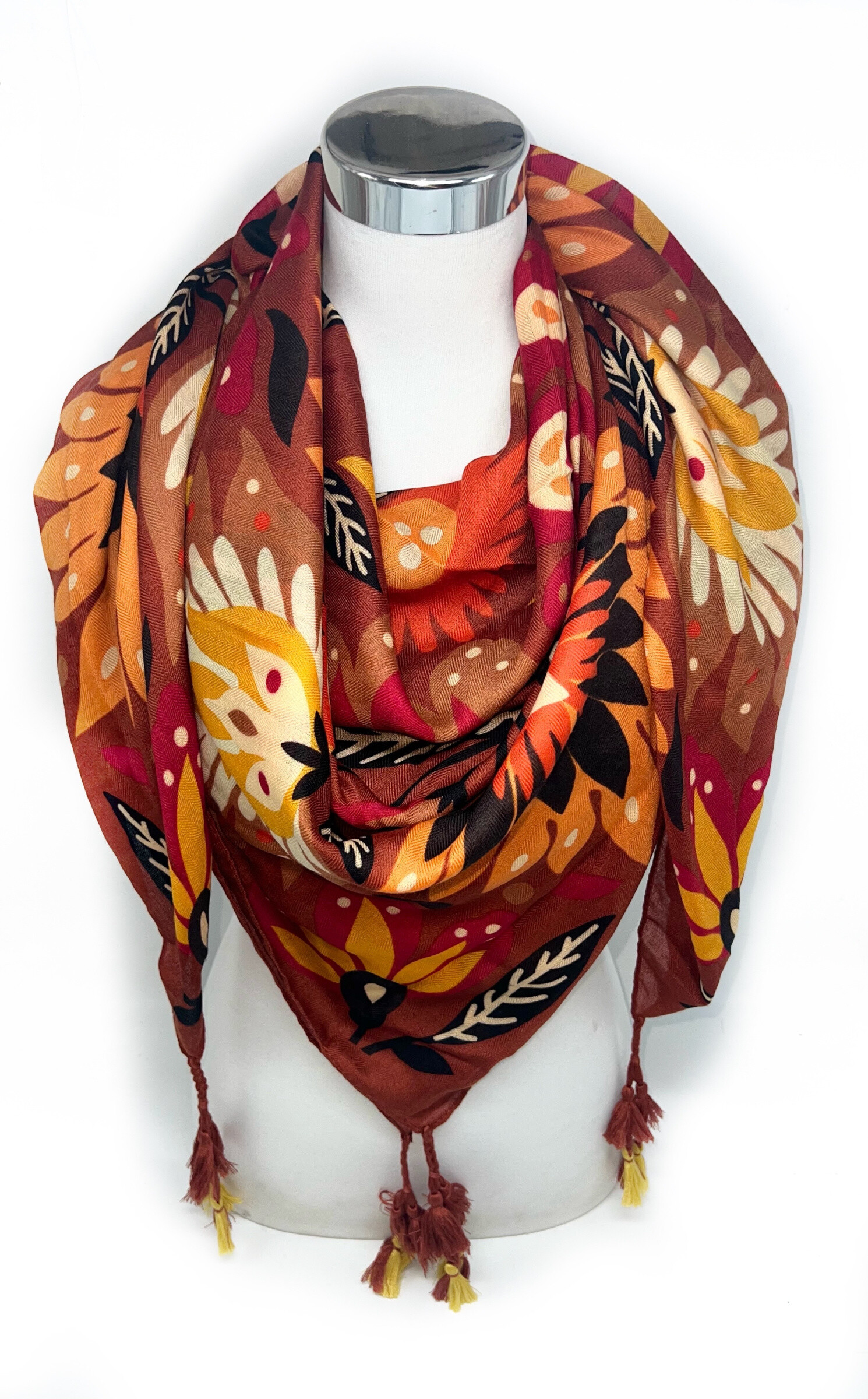 Wholesaler LINETA - large square scarves with pompom