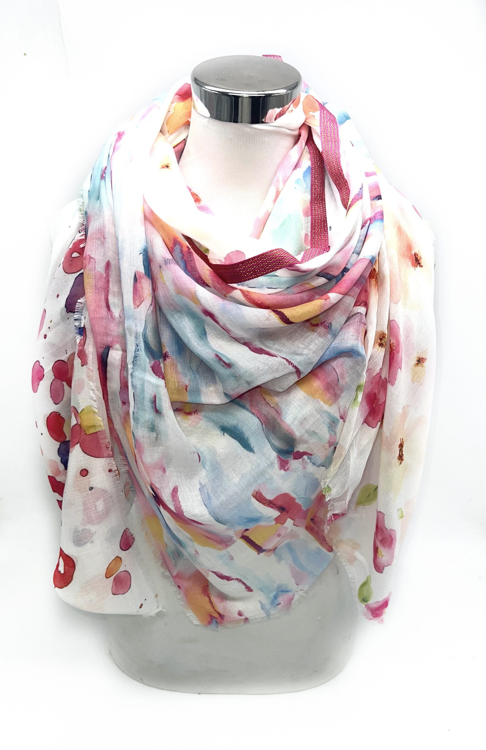 Wholesaler LINETA - Large Square Patchwork scarf - 4 in 1 flowery