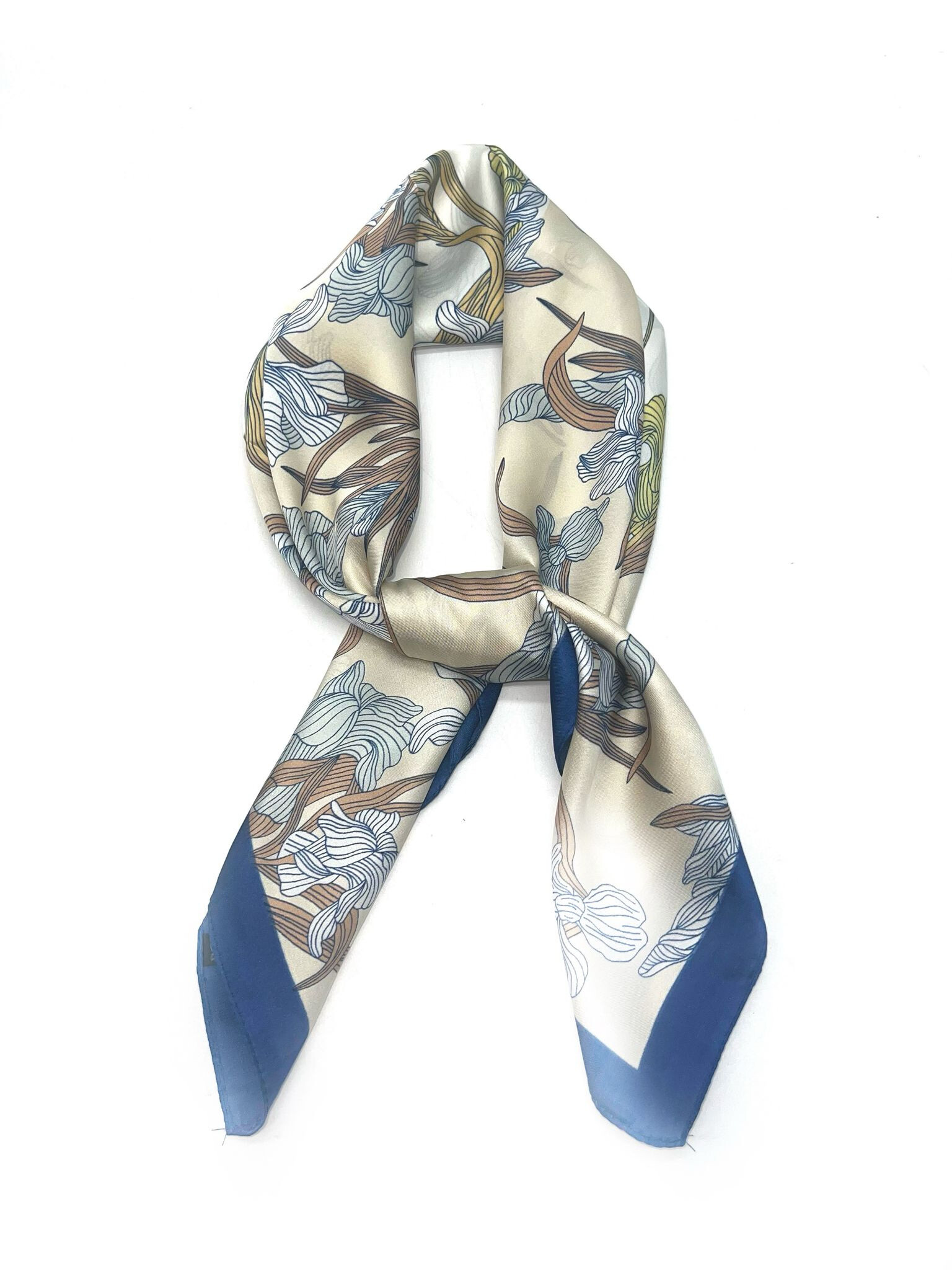 Großhändler LINETA - D-176 Silk Touch 70x70 Blumenmotiv