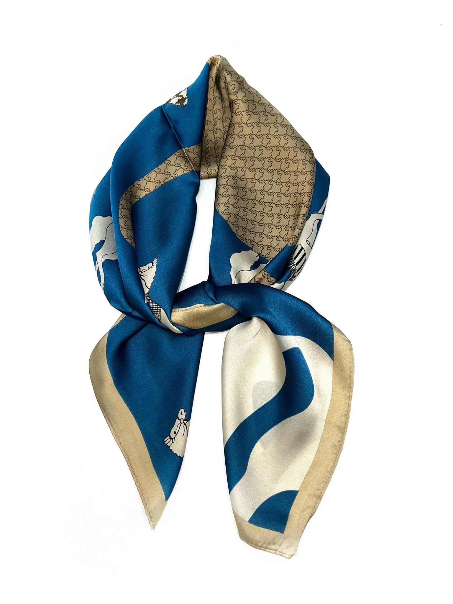 Großhändler LINETA - D-27 Seidenschal 70x70 mit Leopardenmuster