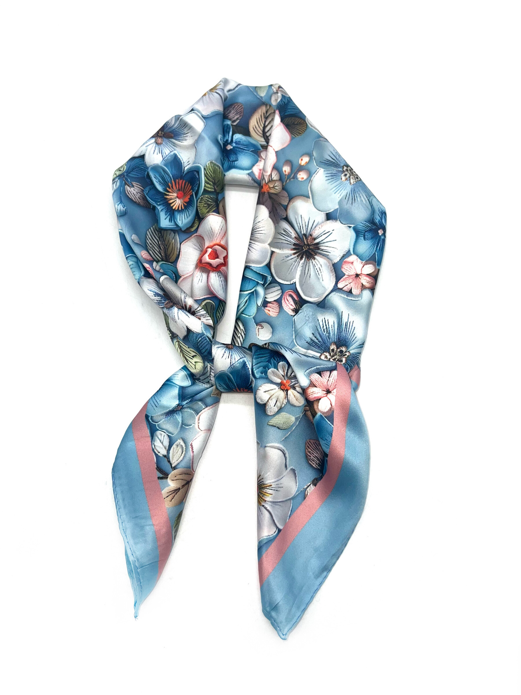 Wholesaler LINETA - Small square scarf large flower motif