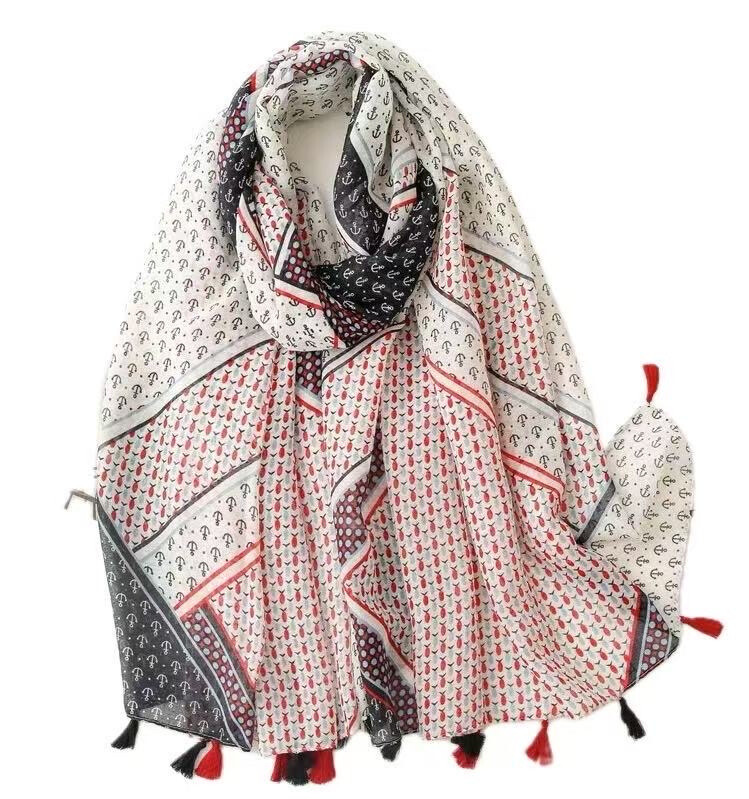Wholesaler LINETA - Marine anchor pompom scarf