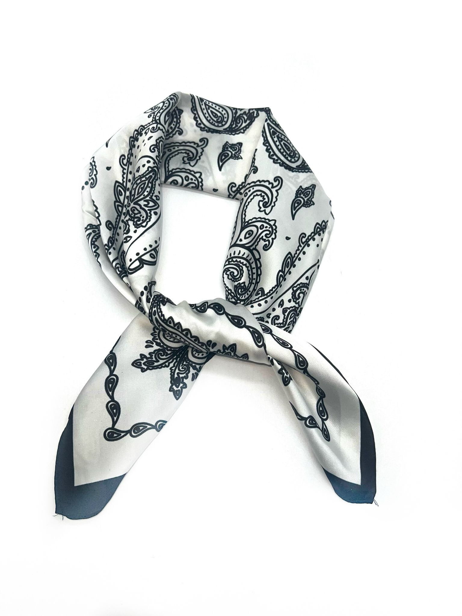 Großhändler LINETA - D-164 Silk Touche 70x70 Kashmir Muster