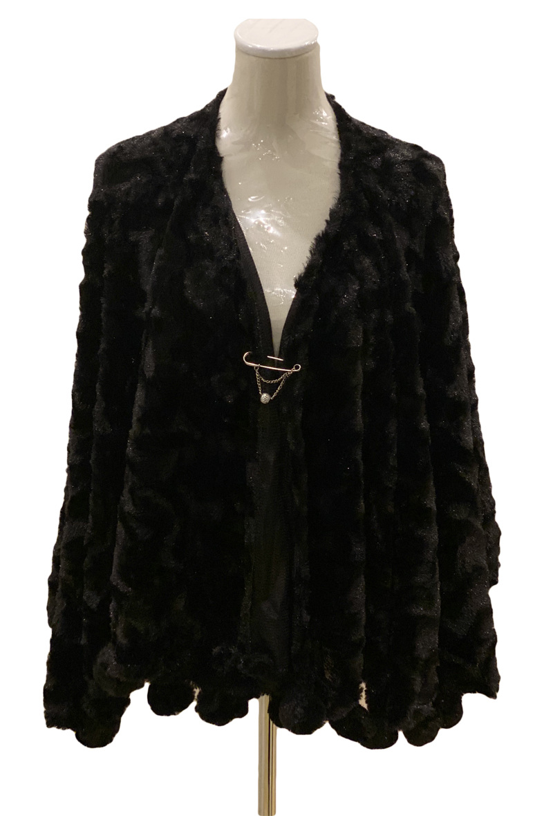 Großhändler LINETA - Poncho mit Bommel