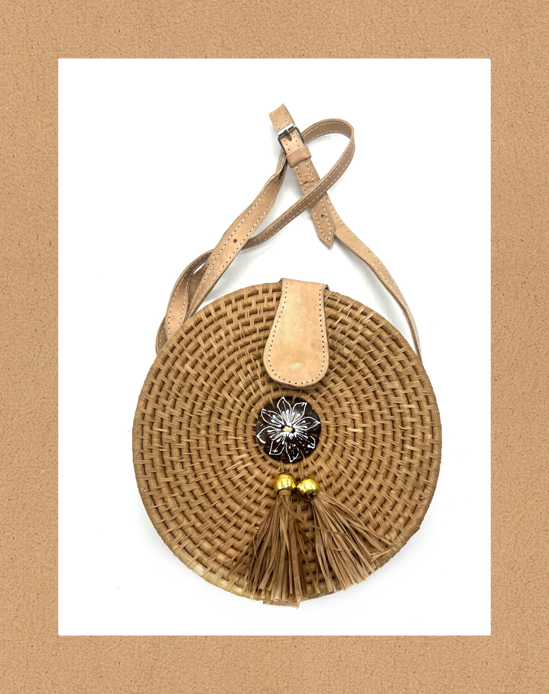 Wholesaler LINETA - Madagascar round bag - 2224