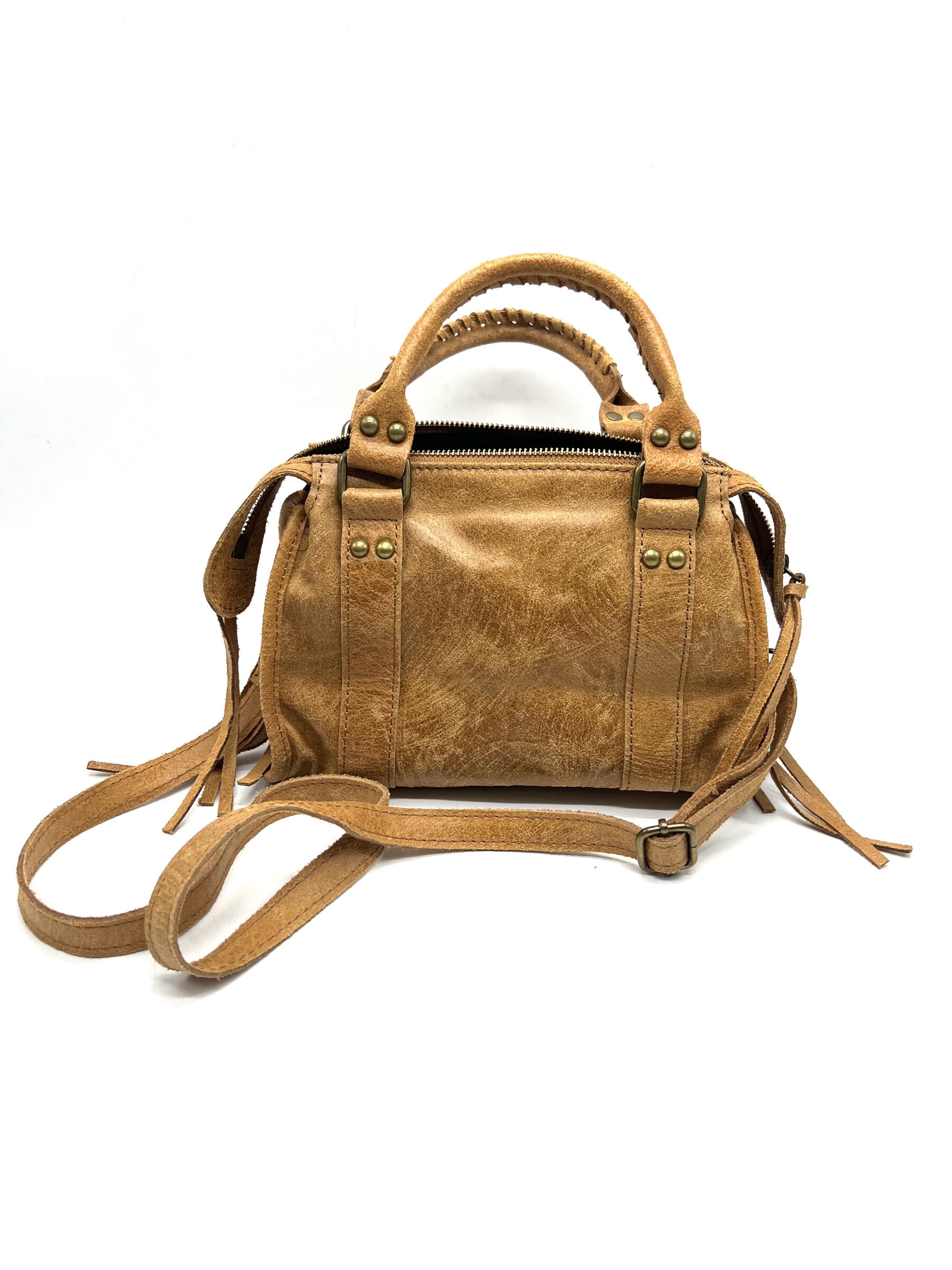 Wholesaler LINETA - Boston bag - Saw Bowling in cowhide leather - Italian manufacturing