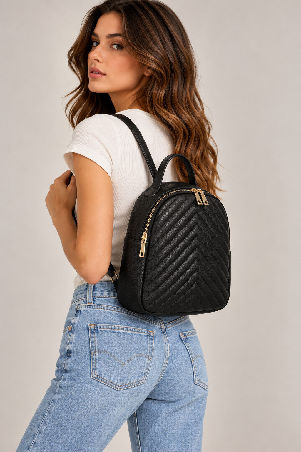 Wholesaler LISA DEI - Genuine leather backpack