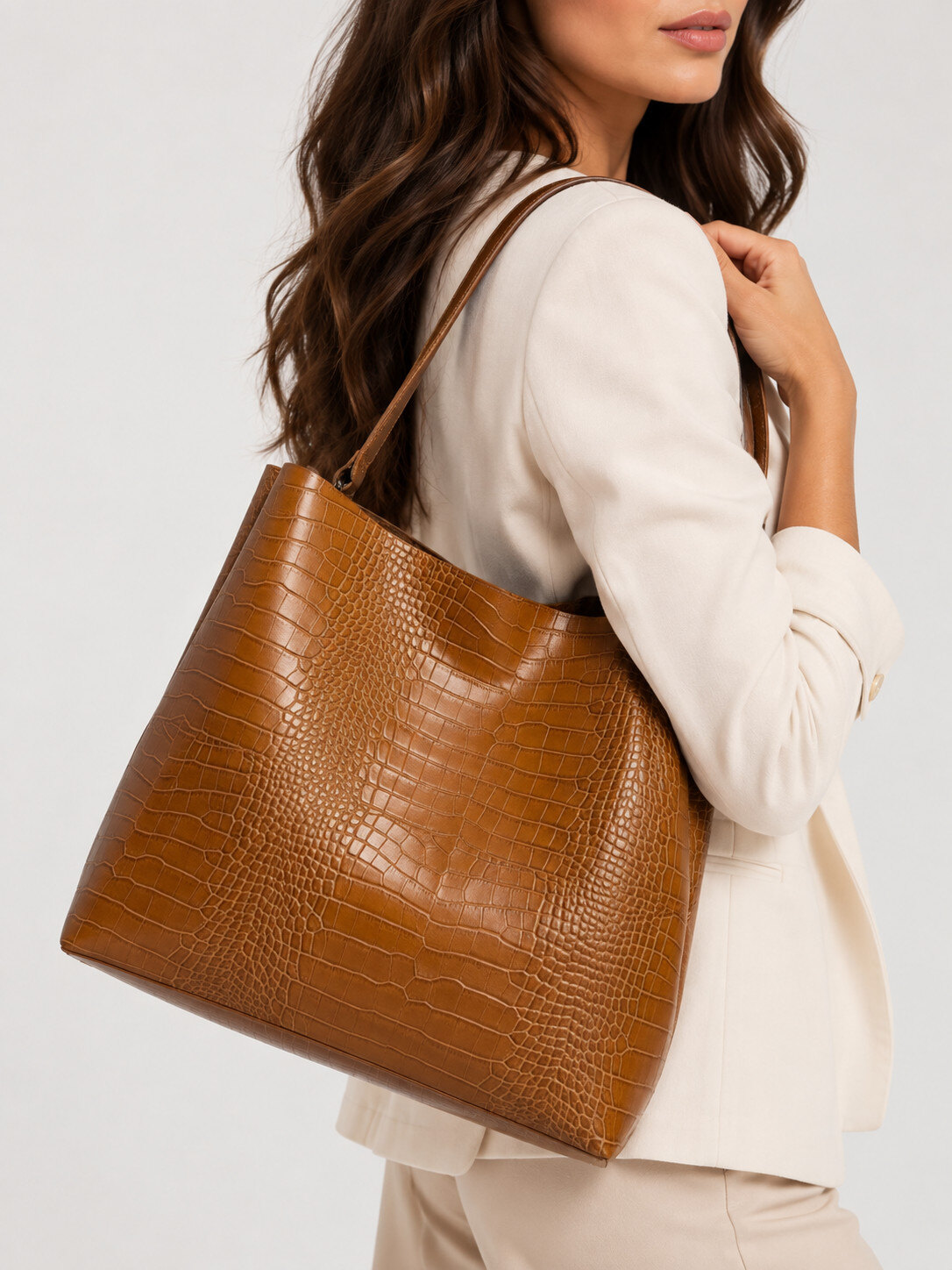 Wholesaler LISA DEI - Handbag in genuine Louisiana crocodile leather