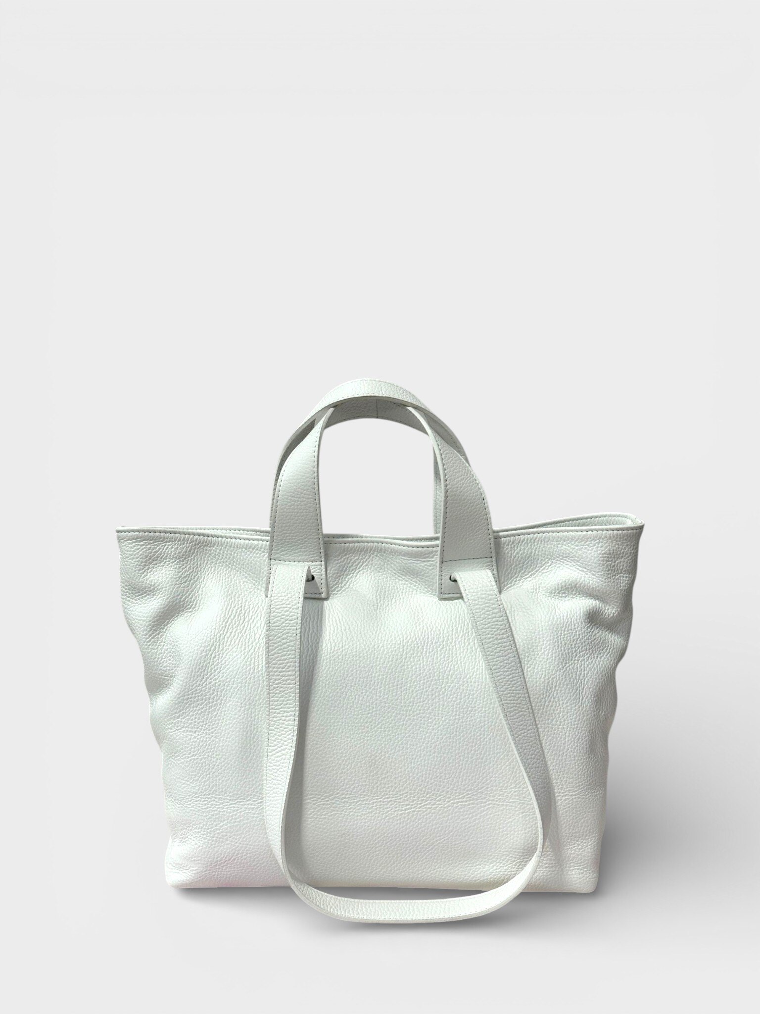 Wholesaler LISA DEI - Women's genuine leather handbag/shoulder bag