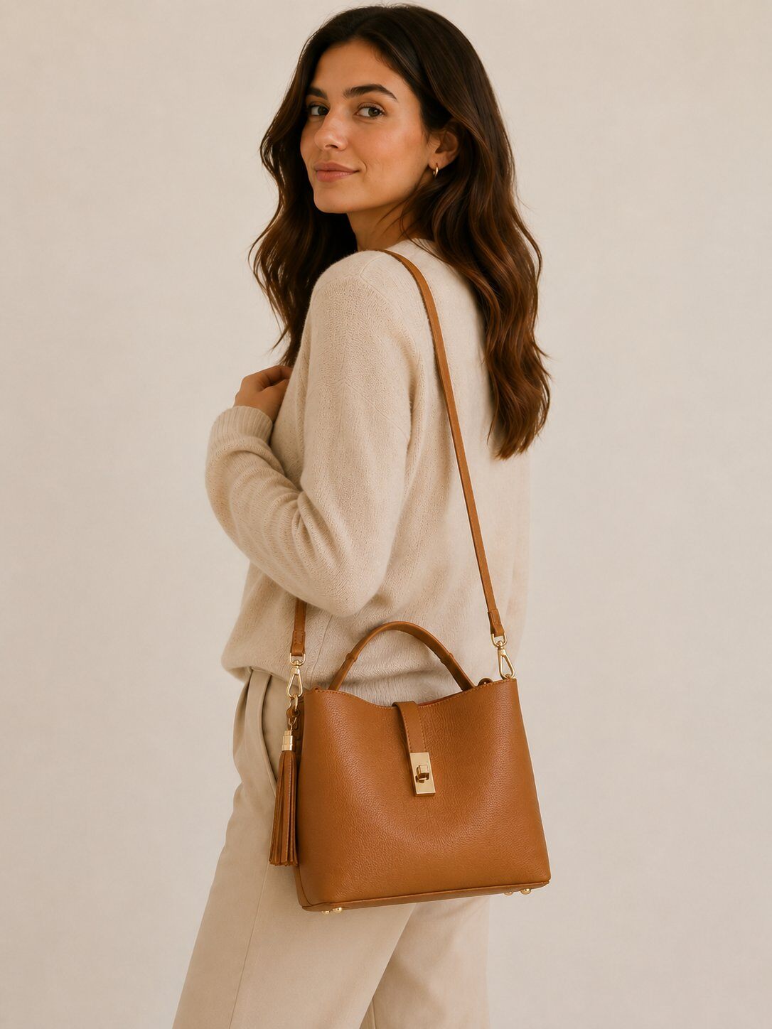 Wholesaler LISA DEI - Women's genuine leather handbag