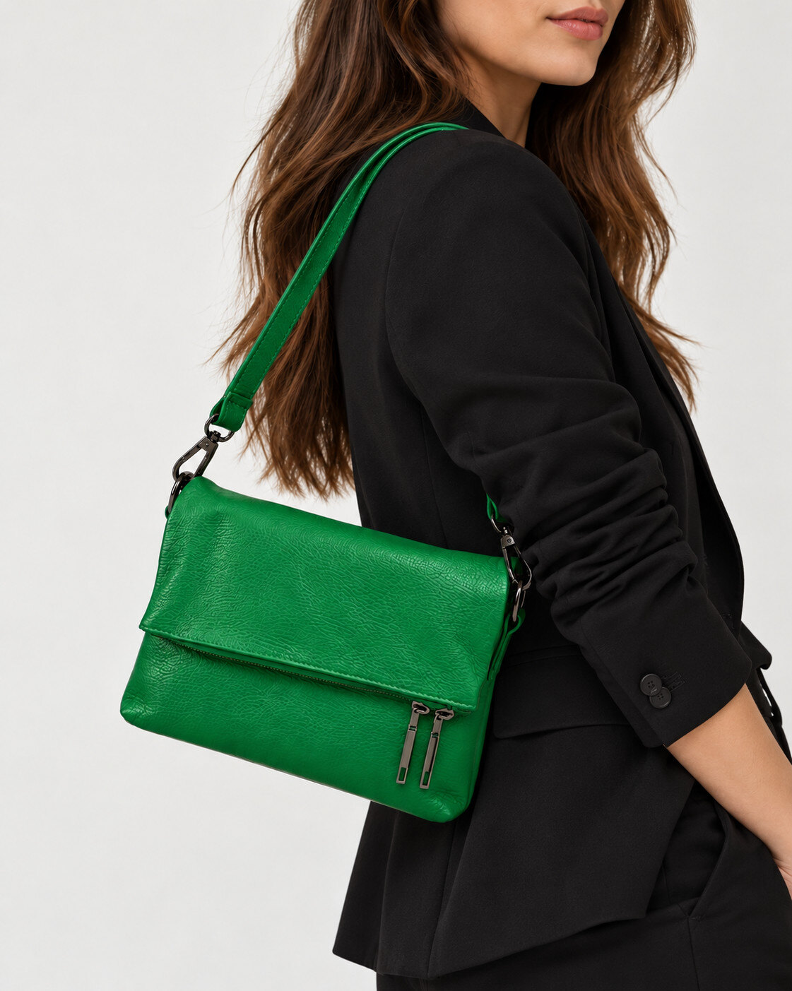 Wholesaler LISA DEI - Genuine hammered leather shoulder bag with flap and double compartment