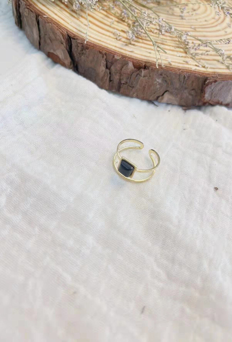 Wholesaler Lolilota - RING DOUBLE ROW SQUARE STONE