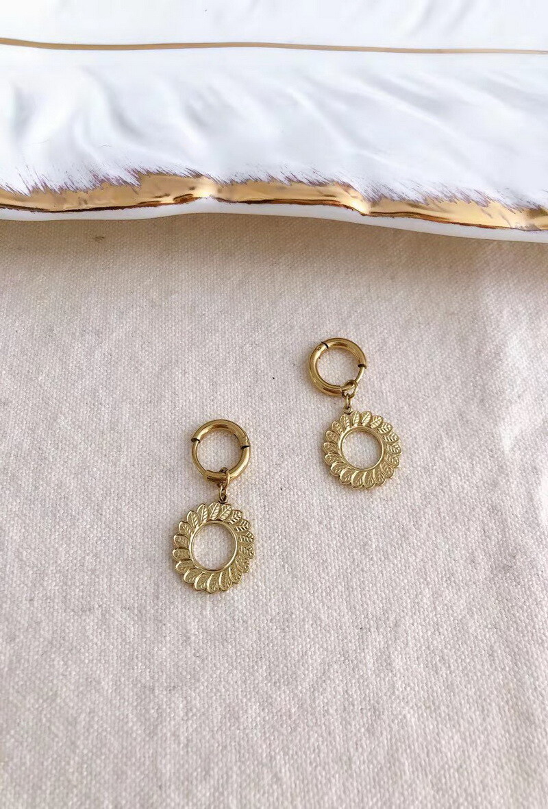 Wholesaler Lolilota - EARRING CIRCLE AND LEAVE GOLD