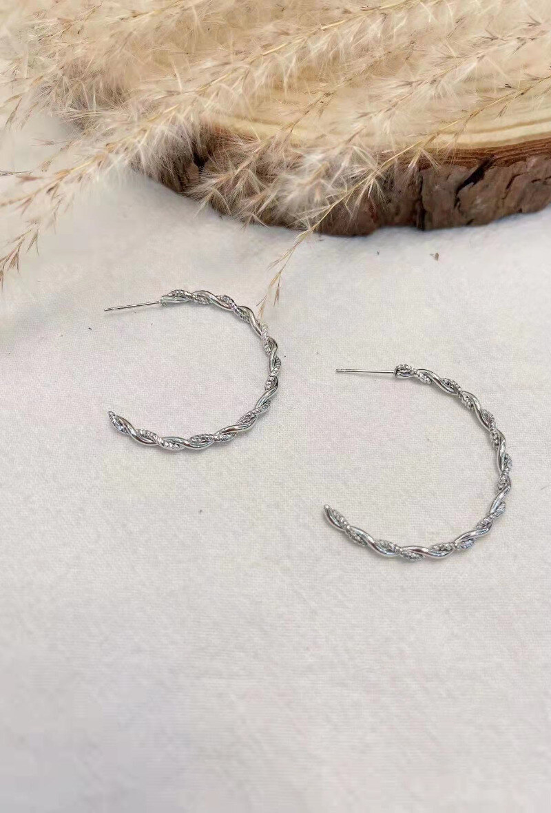 Wholesaler Lolilota - EARRING HOOP TWISTED BIG