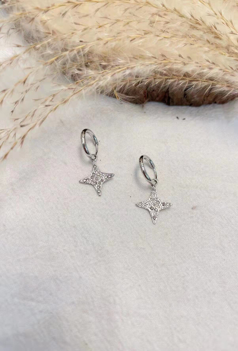 Wholesaler Lolilota - EARRING MINI HOOP STAR STRASS