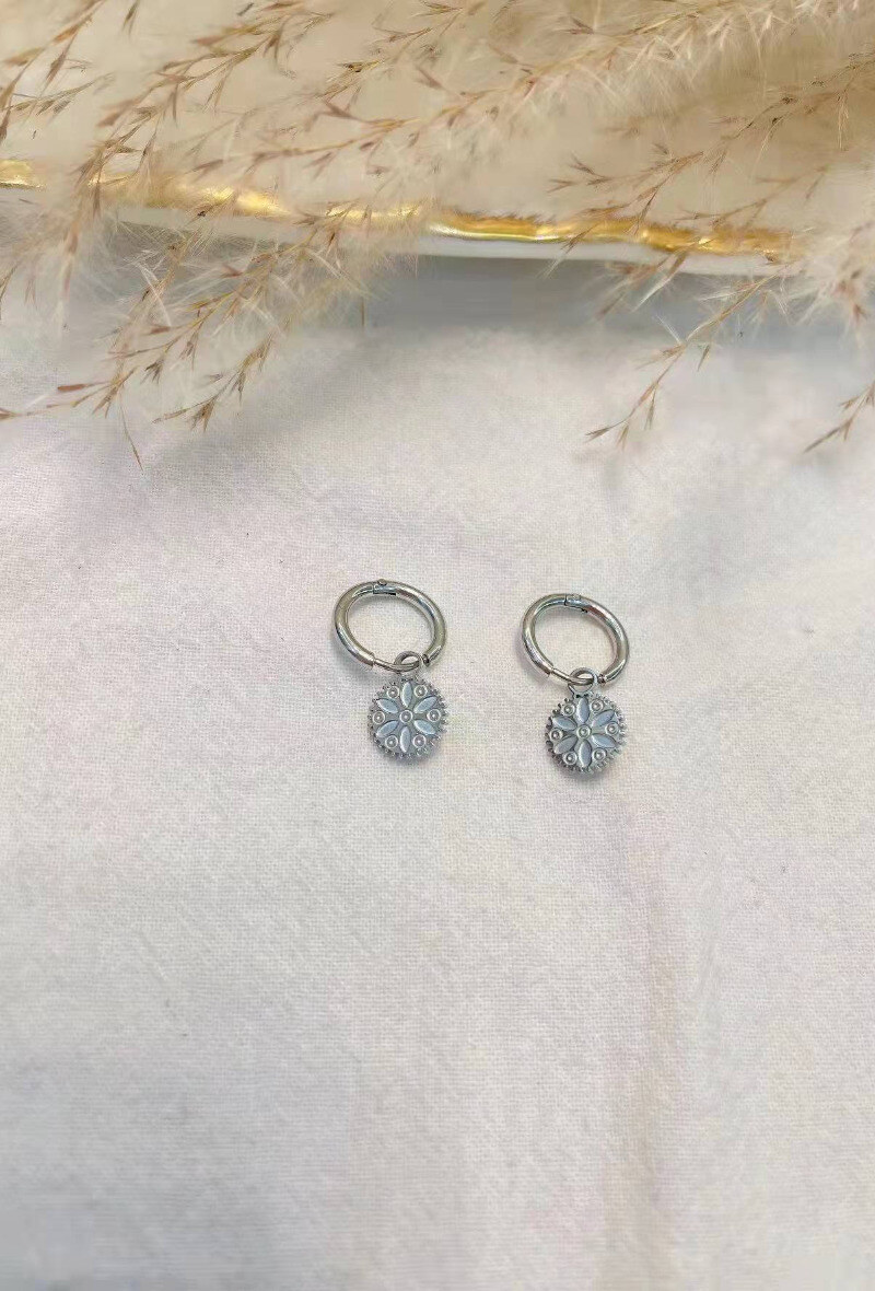 Wholesaler Lolilota - EARRING MINI HOOP DISC FLOWER
