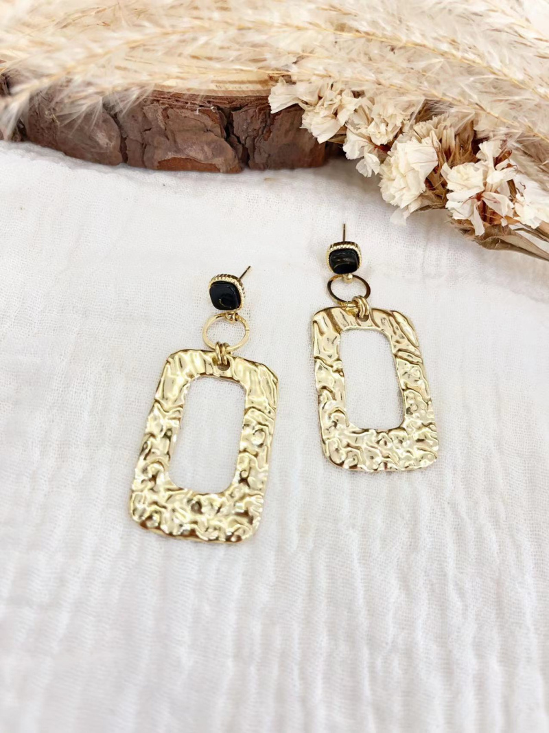 Wholesaler Lolilota - Earring pendant hammered rectangle