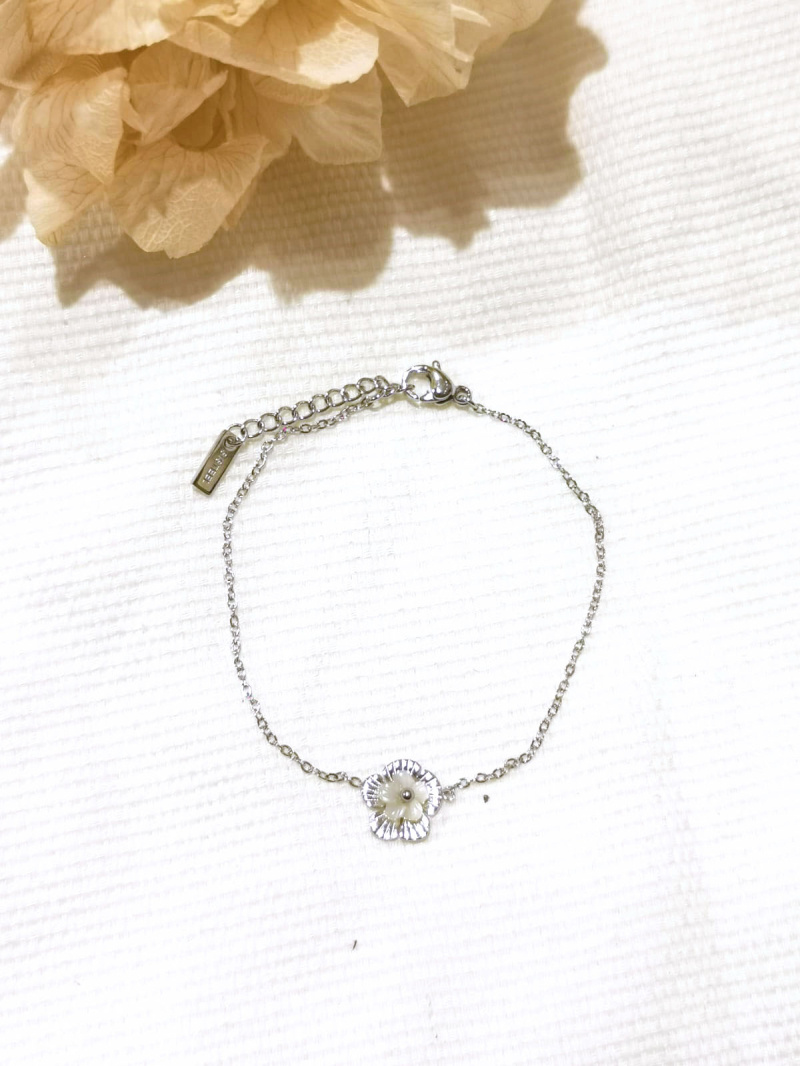 Mayorista Lolilota - Pulsera de flores de nácar en acero