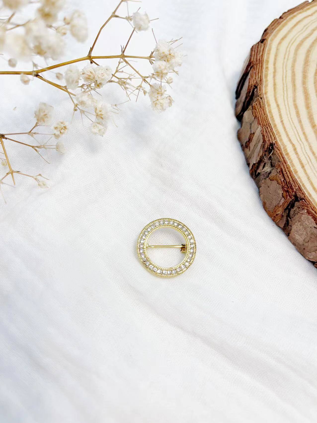 Wholesaler Lolilota - brooch circle strass in stainless steel