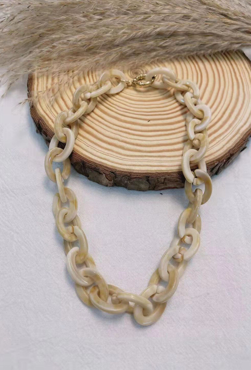 Grossista Lolilota - COLLANA INTRECCIATA IN RESINA