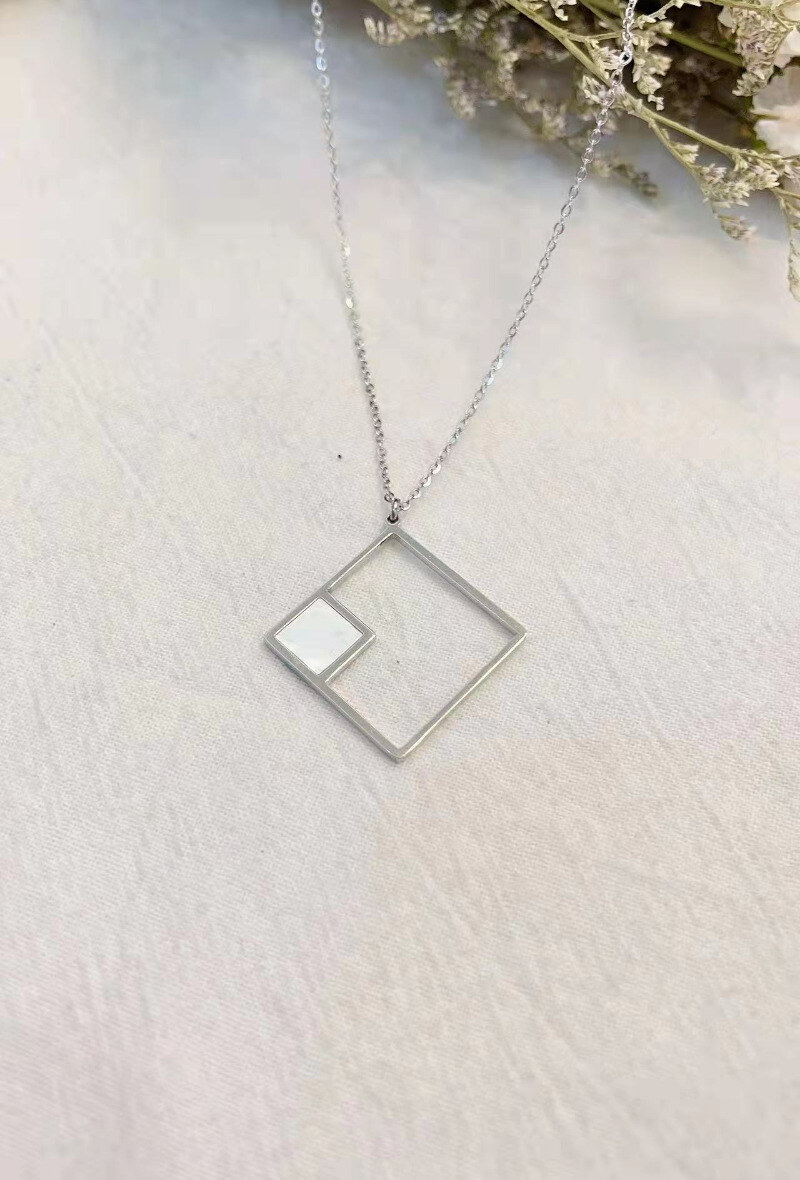 Wholesaler Lolilota - NECKLACE DOUBLE SQUARE MOTHER OF PEARL