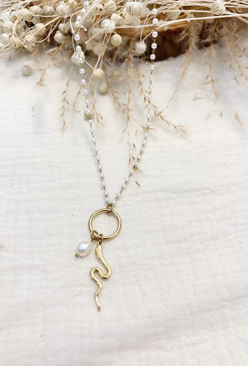 Mayorista Lolilota - Collar de perlas nacaradas círculo de serpiente y perla