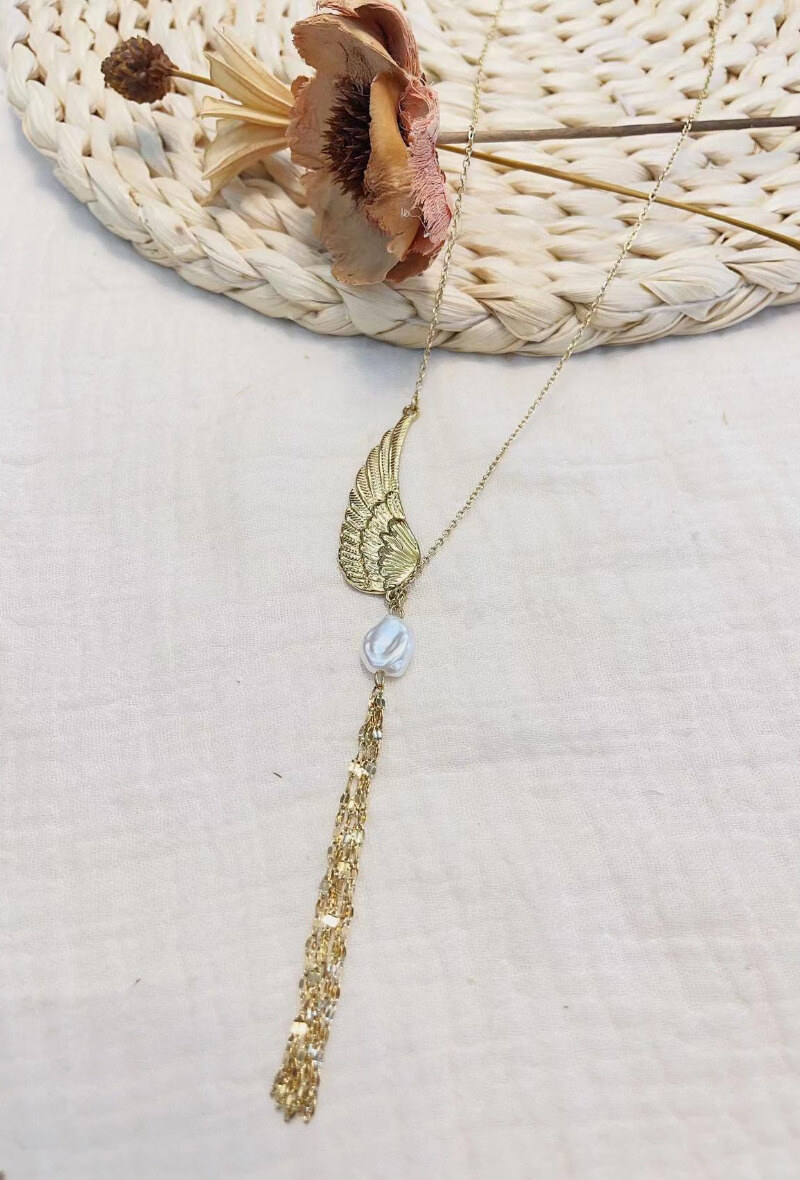 Mayorista Lolilota - Collar de perlas con colgante de ala
