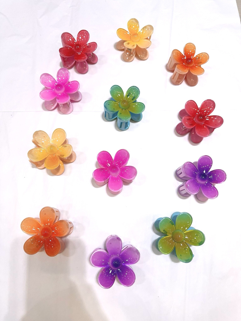 Grossiste Lolo & Yaya - Paquet de 12pcs grandes pinces à cheveux 7cm, unité 1€
