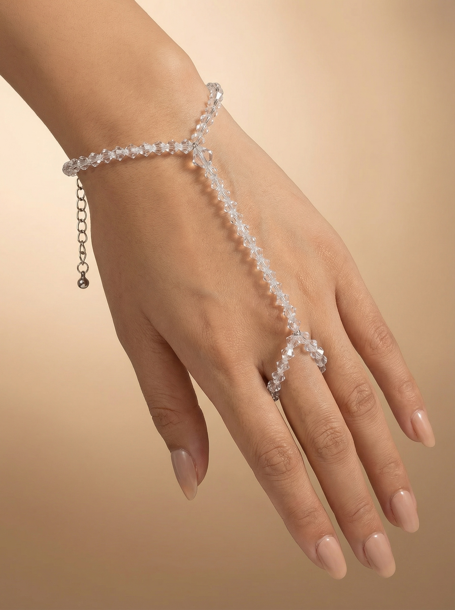 Wholesaler LOLO & YAYA - Crystal hand jewelry