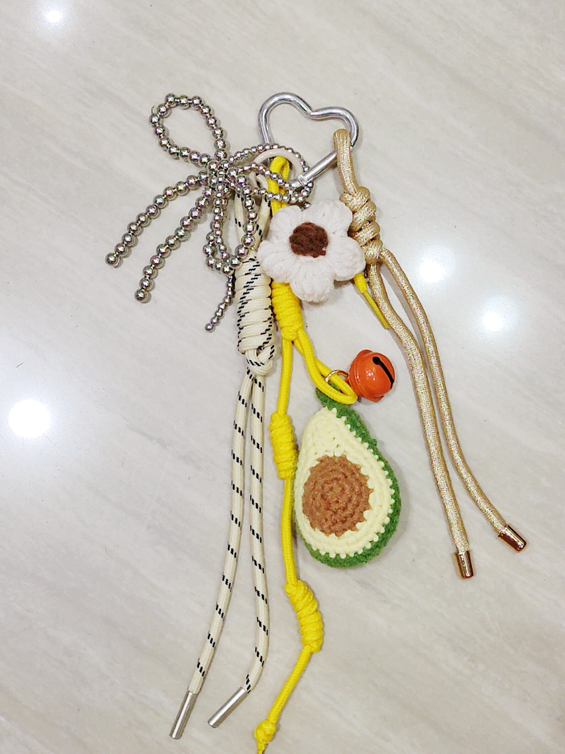 Grossiste Lolo & Yaya - Porte clés fantaisie Avocat crochet