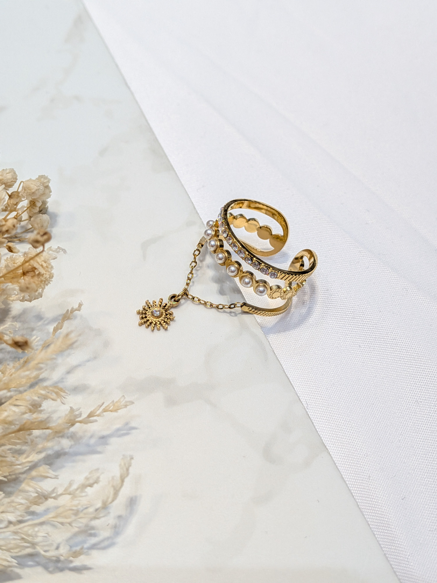 Wholesaler LOLO & YAYA - Johanna flower ring in stainless steel