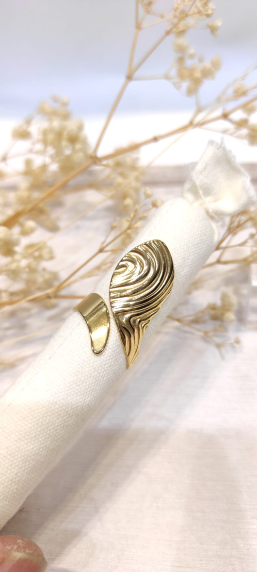 Wholesaler LOLO & YAYA - Timeless Zena stainless steel ring