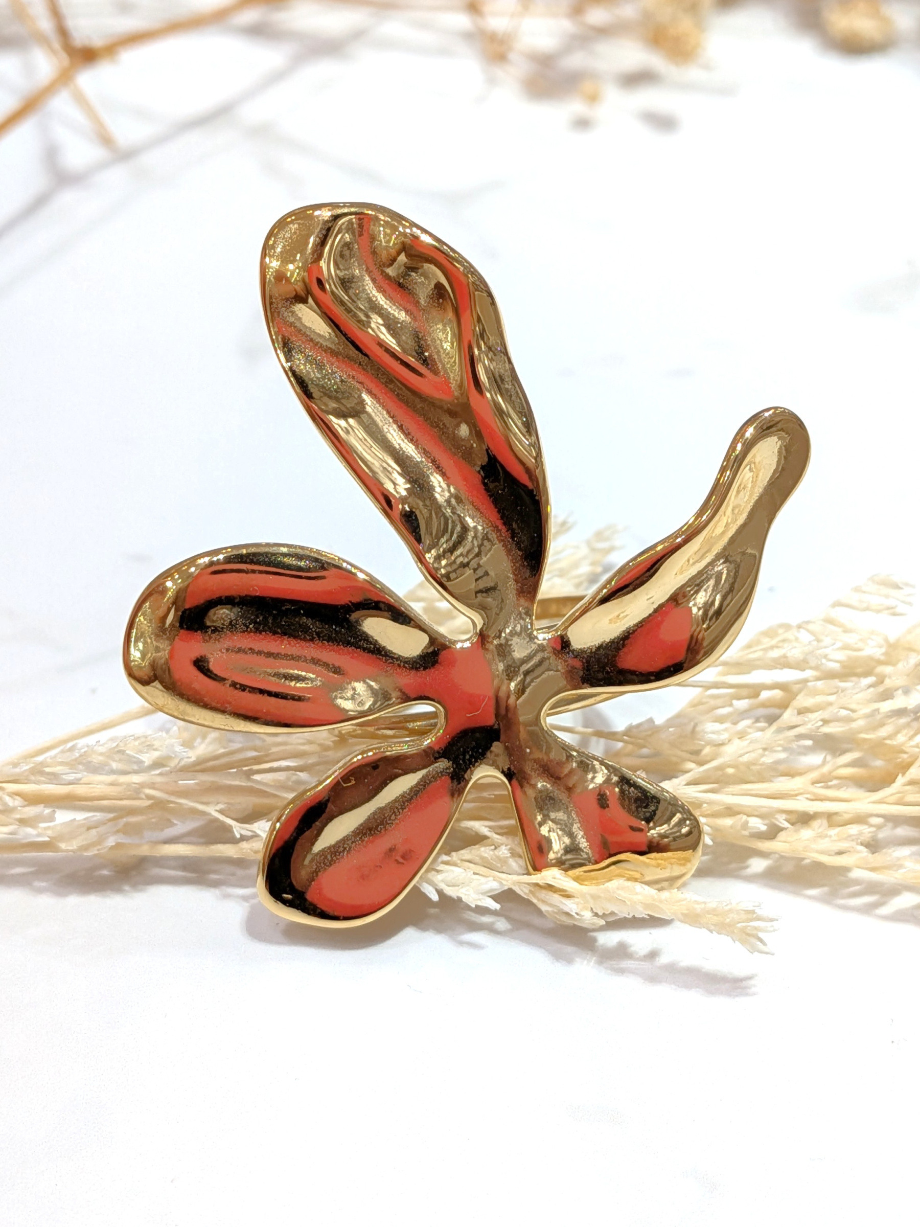 Wholesaler LOLO & YAYA - Chikipiny flower ring in stainless steel