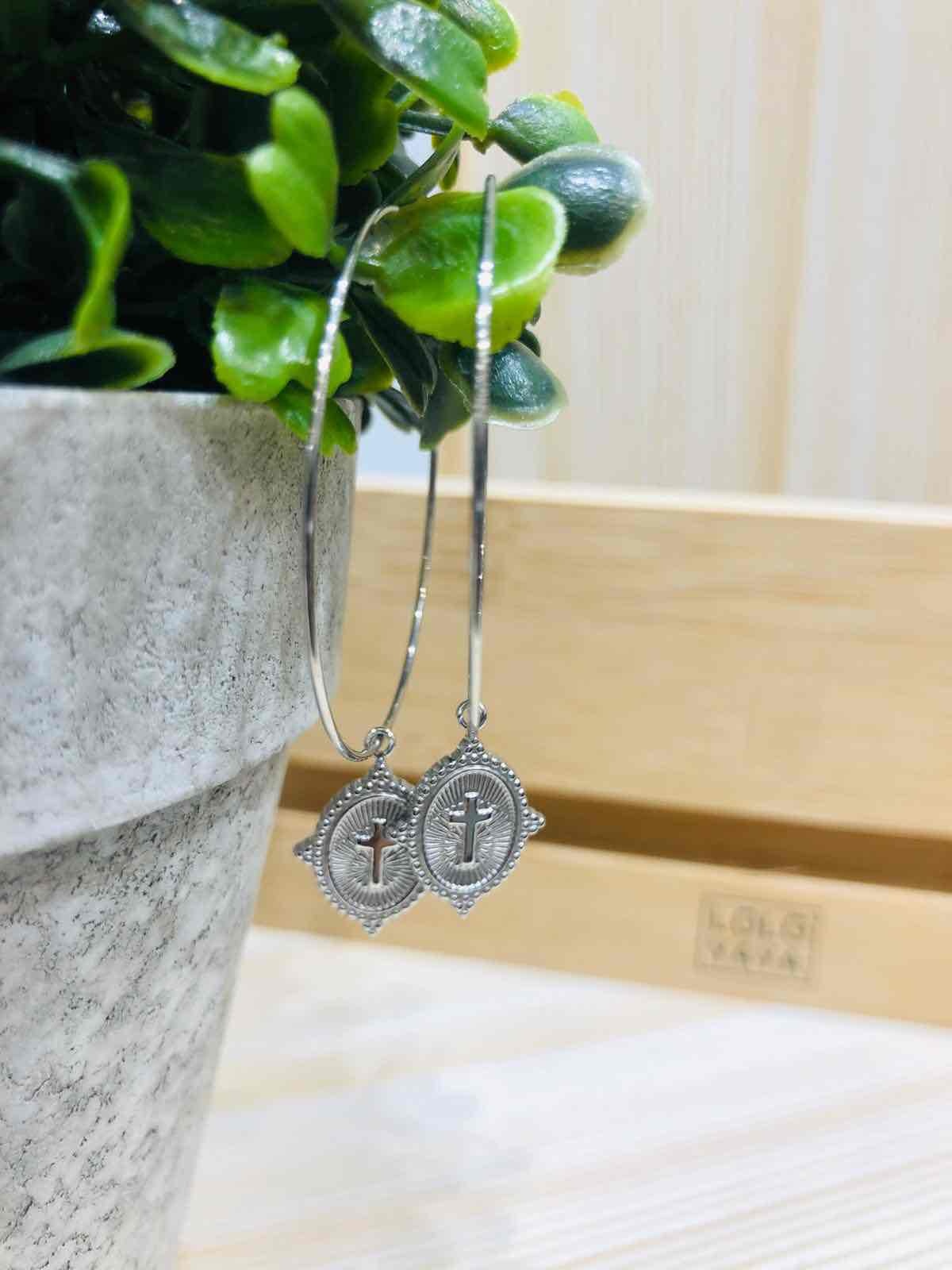 Grossiste LOLO & YAYA - Boucle d’Oreille Croix M en Acier inoxydable