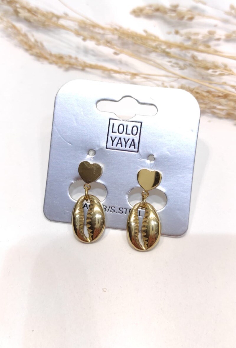 Grossiste LOLO & YAYA - Boucles d’oreilles puces Coquillages en acier inoxydable