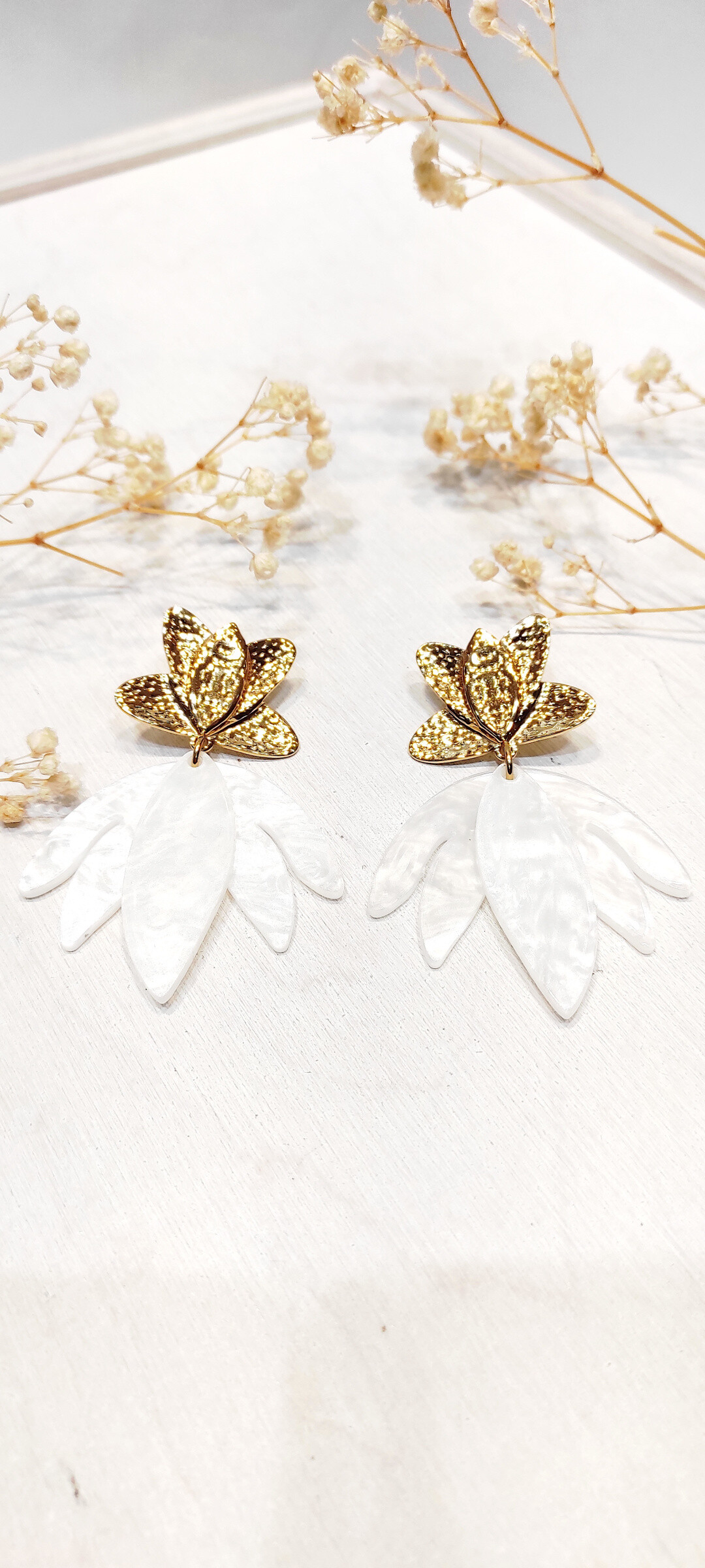 Wholesaler Lolo & Yaya - Alya flower earrings in stainless steel