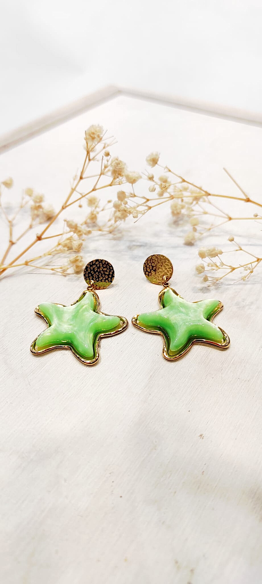 Grossiste Lolo & Yaya - Boucles d’oreilles étoiles Jocelyn en acier inoxydable