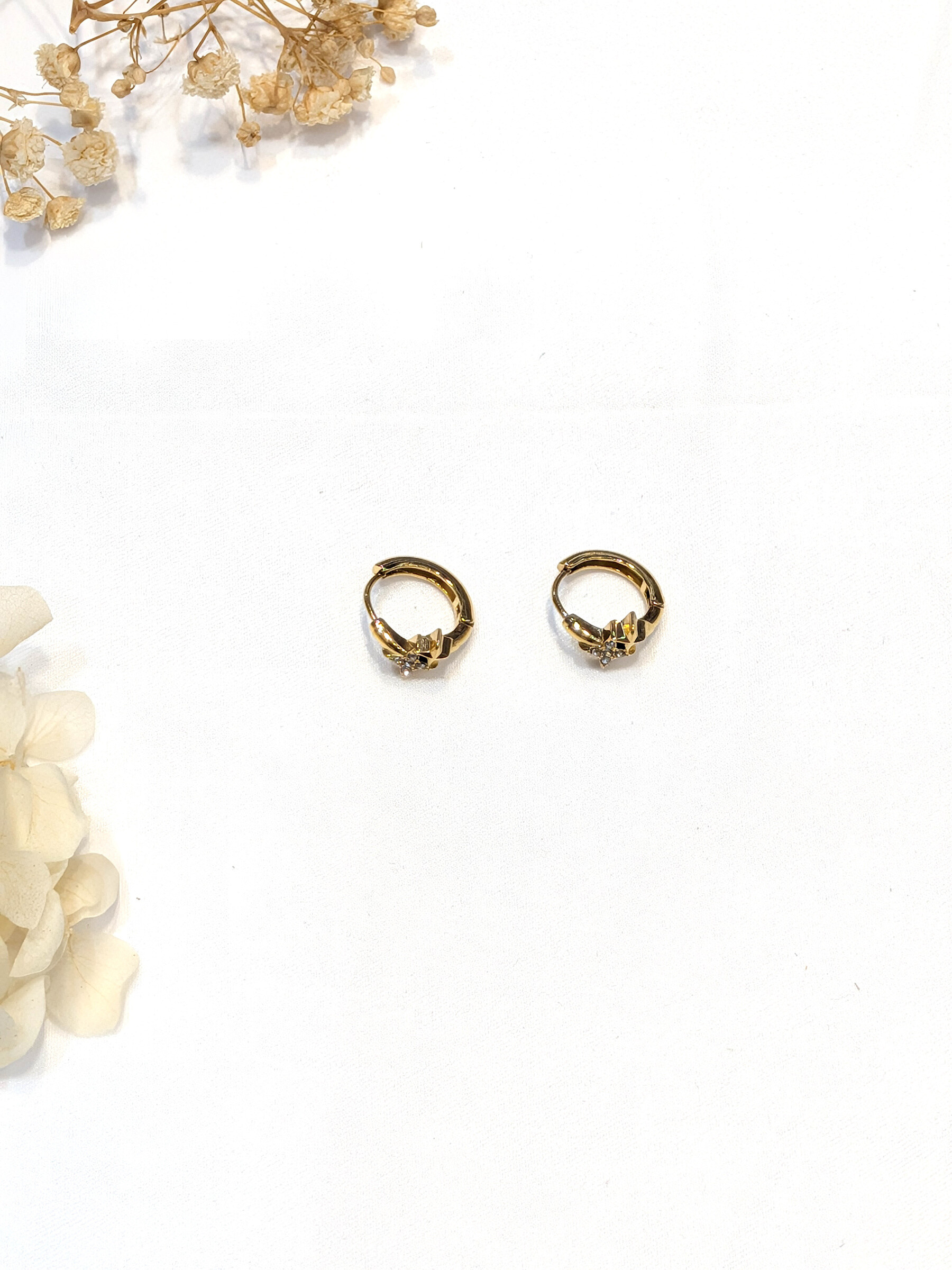 Grossiste Lolo & Yaya - Boucles d’oreilles Aurspark strass étoile en acier inoxydable