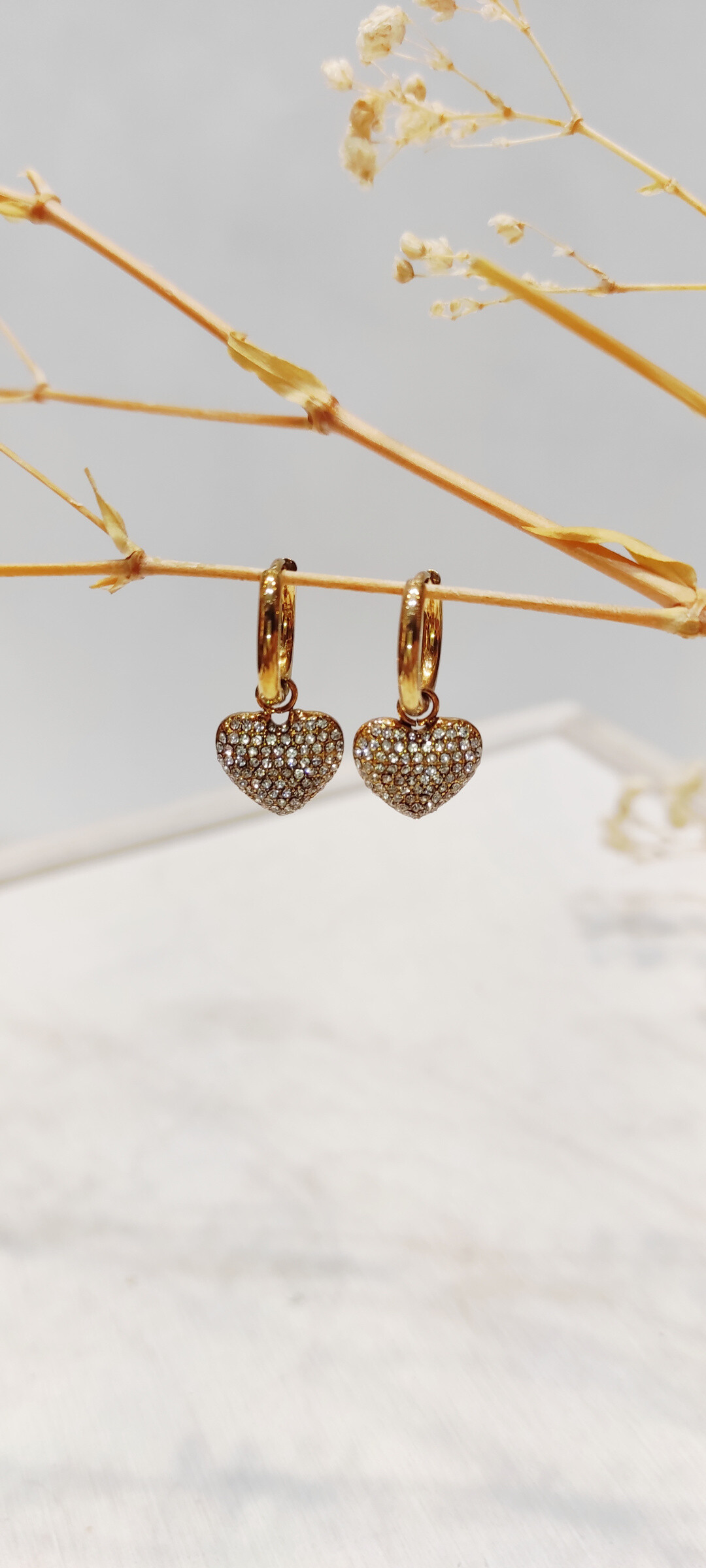 Wholesaler Lolo & Yaya - Heart earrings in stainless steel rhinestones