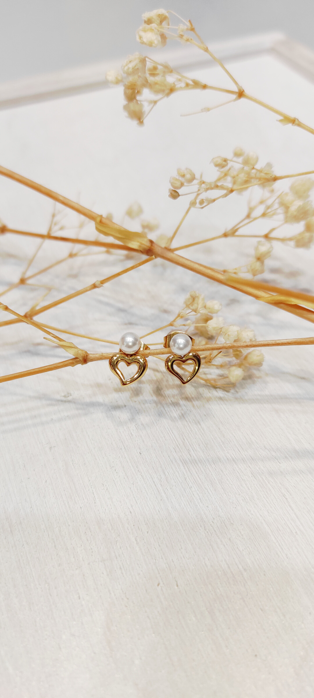 Grossiste Lolo & Yaya - Boucles d’oreilles coeur et perle Adalynn en acier inoxydable