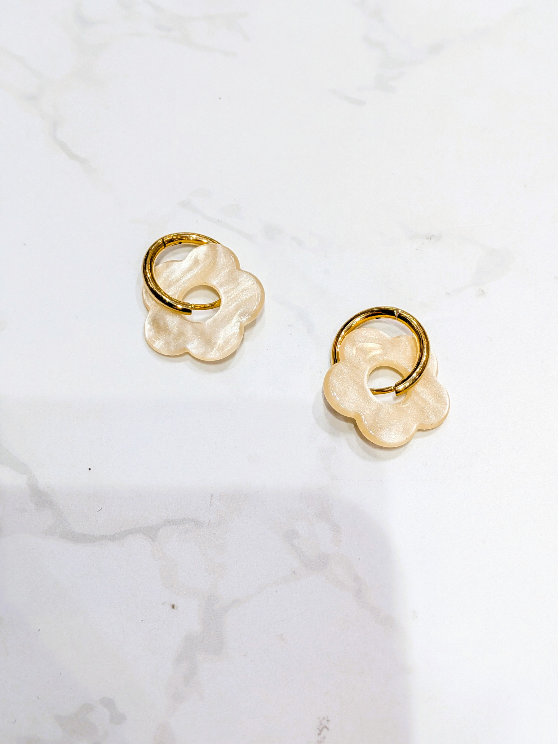 Wholesaler LOLO & YAYA - Earrings 44090-6