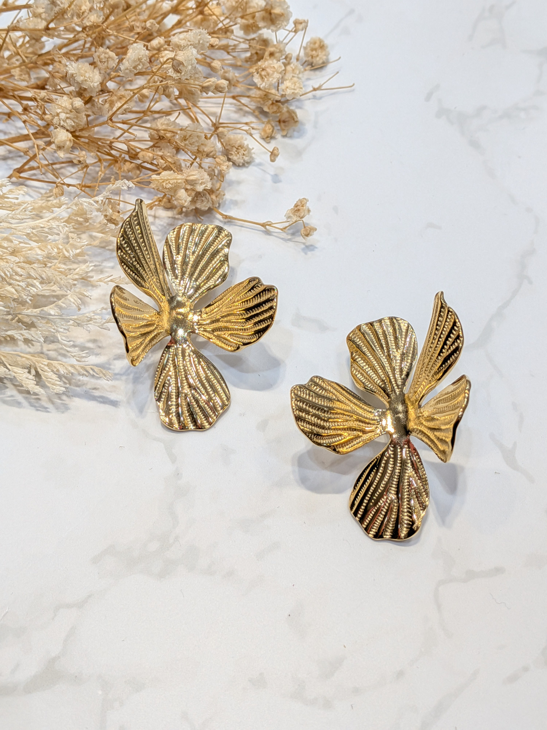 Wholesaler LOLO & YAYA - Imale flower earrings in stainless steel