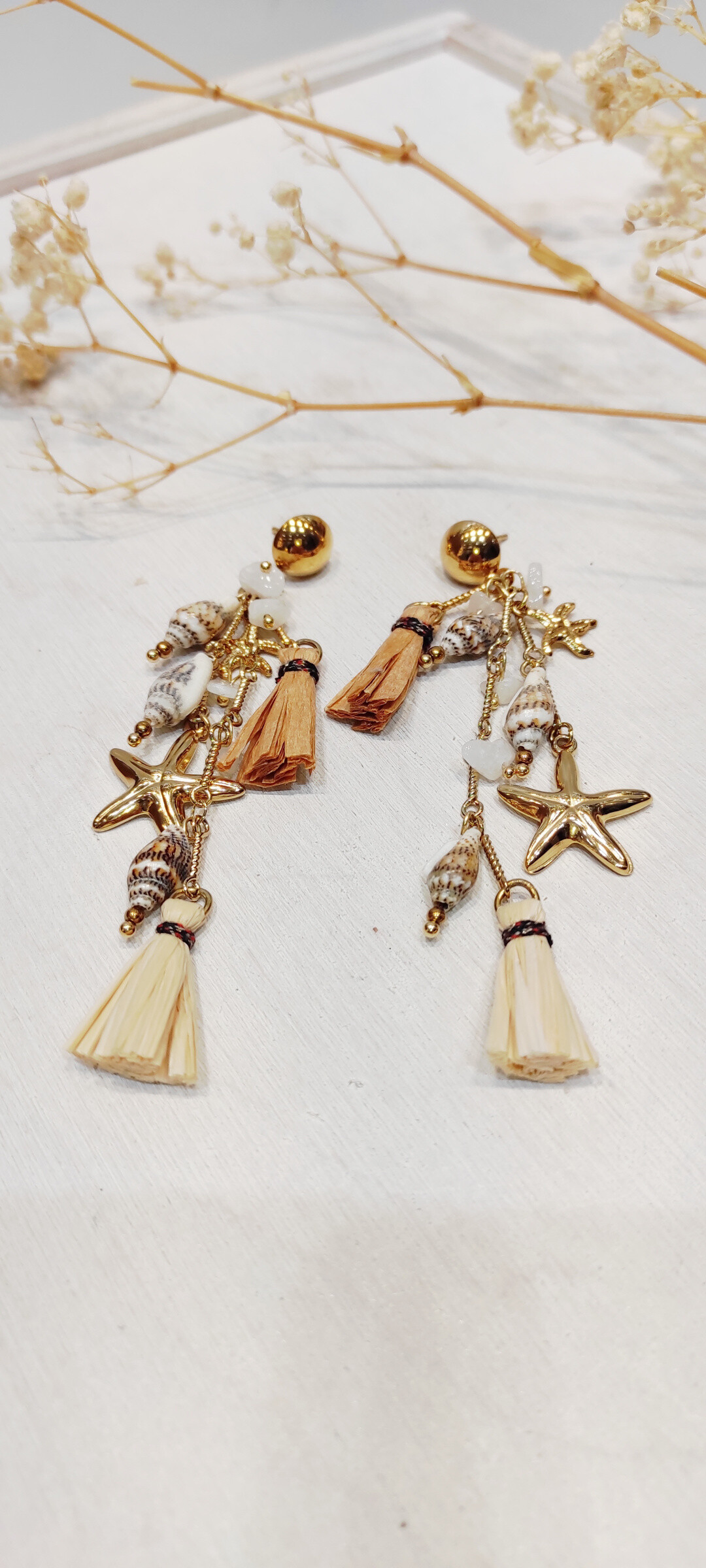 Wholesaler Lolo & Yaya - Earrings with shell shells in stainless steel