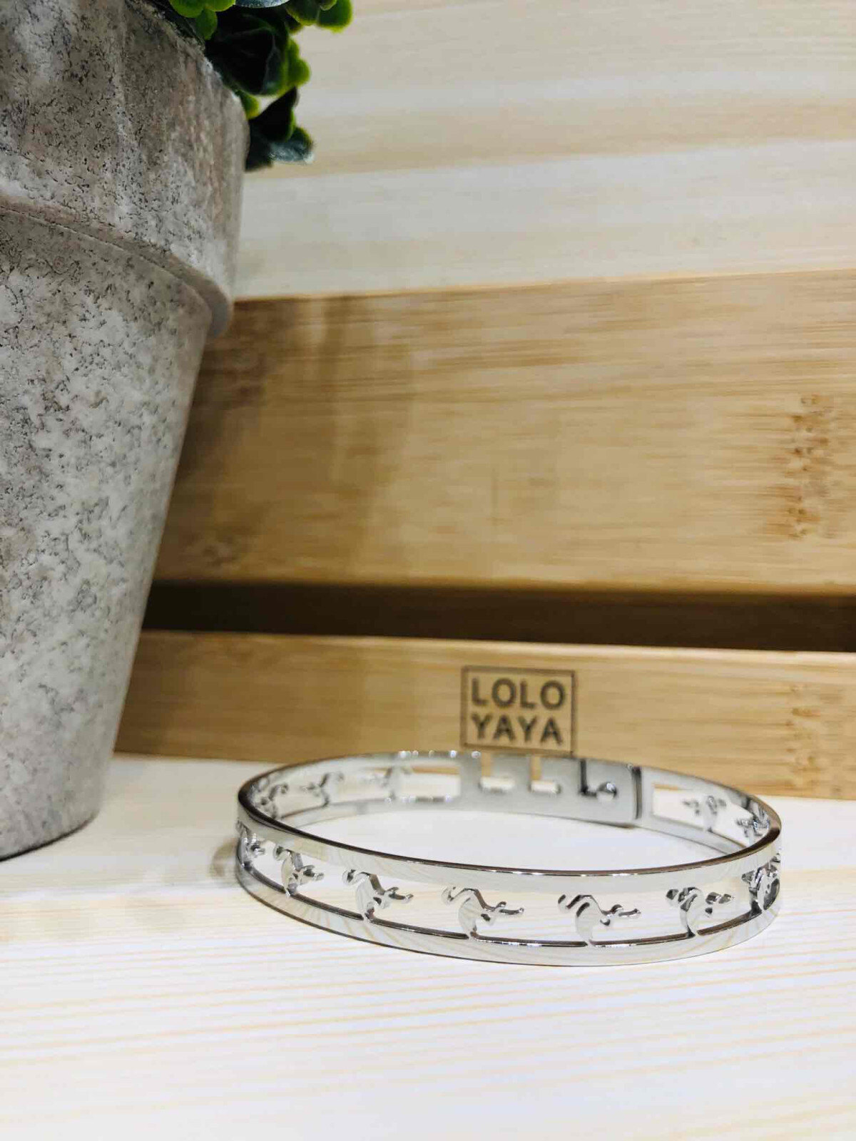 Grossiste LOLO & YAYA - Bracelet Jonc Flamand Rose en Acier inoxydable