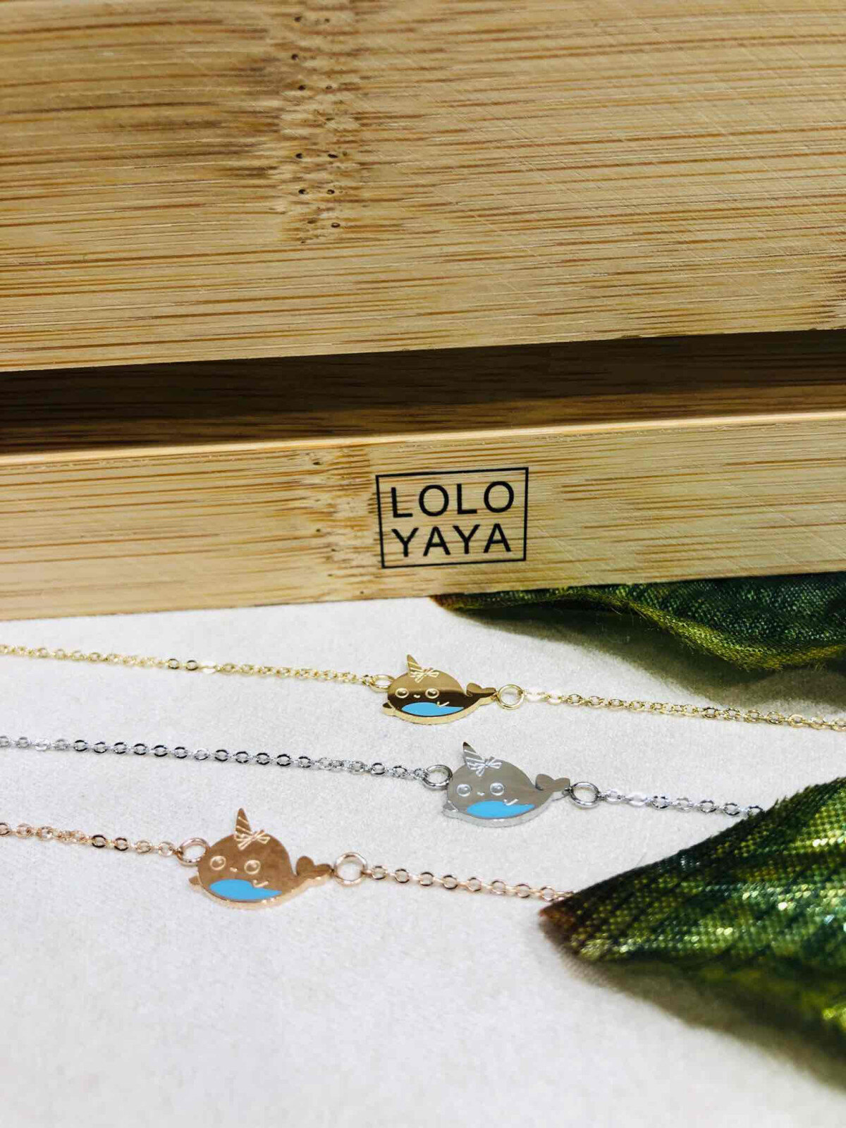 Wholesaler LOLO & YAYA - Bracelet Narval ou Licorne des mers in Stainless Steel
