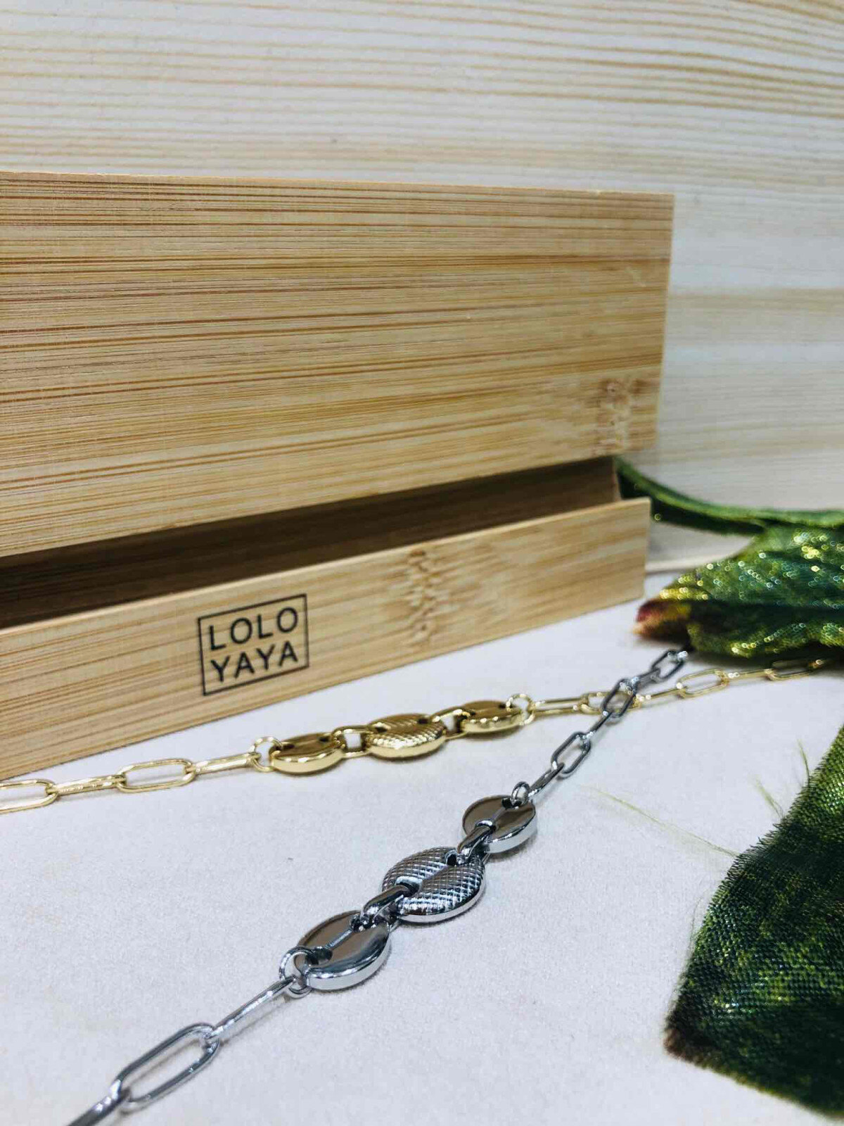 Grossiste LOLO & YAYA - Bracelet Five C en Acier Inoxydable