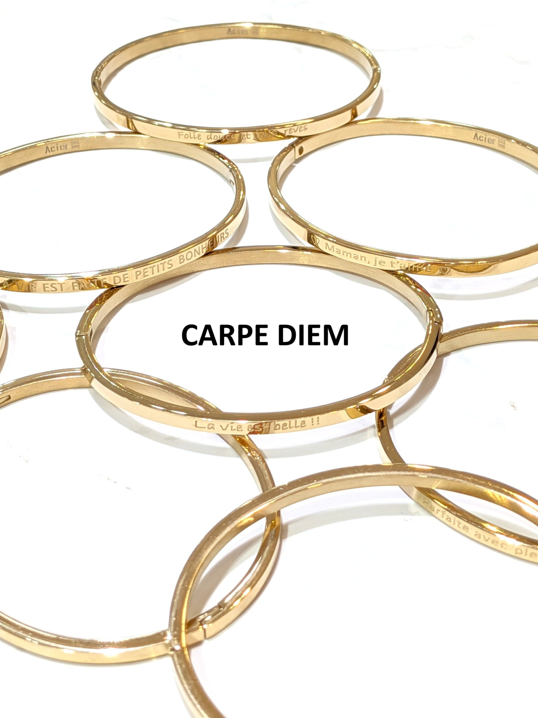 Mayorista LOLO & YAYA - Pulsera con mensaje “CARPE DIEM” en acero inoxidable