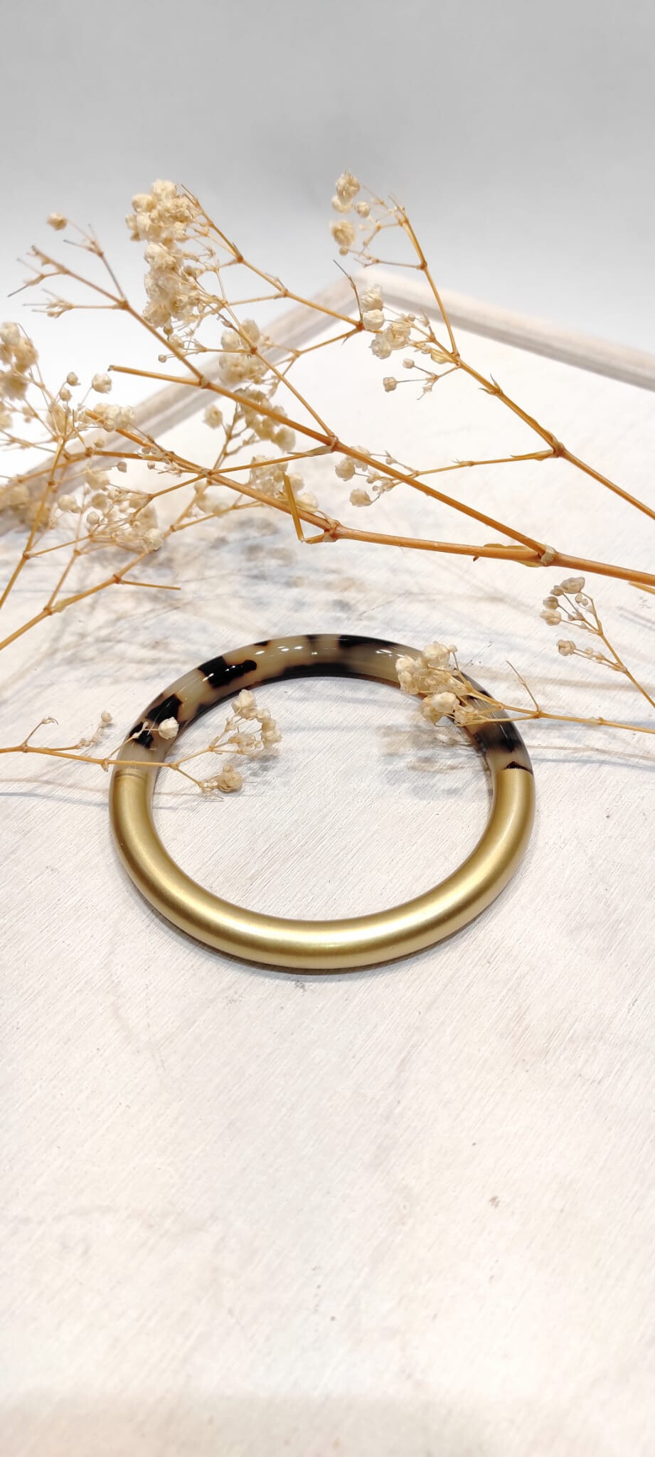 Mayorista Lolo & Yaya - Pulsera rígida gruesa, 8 mm, leopardo Justyna en resina