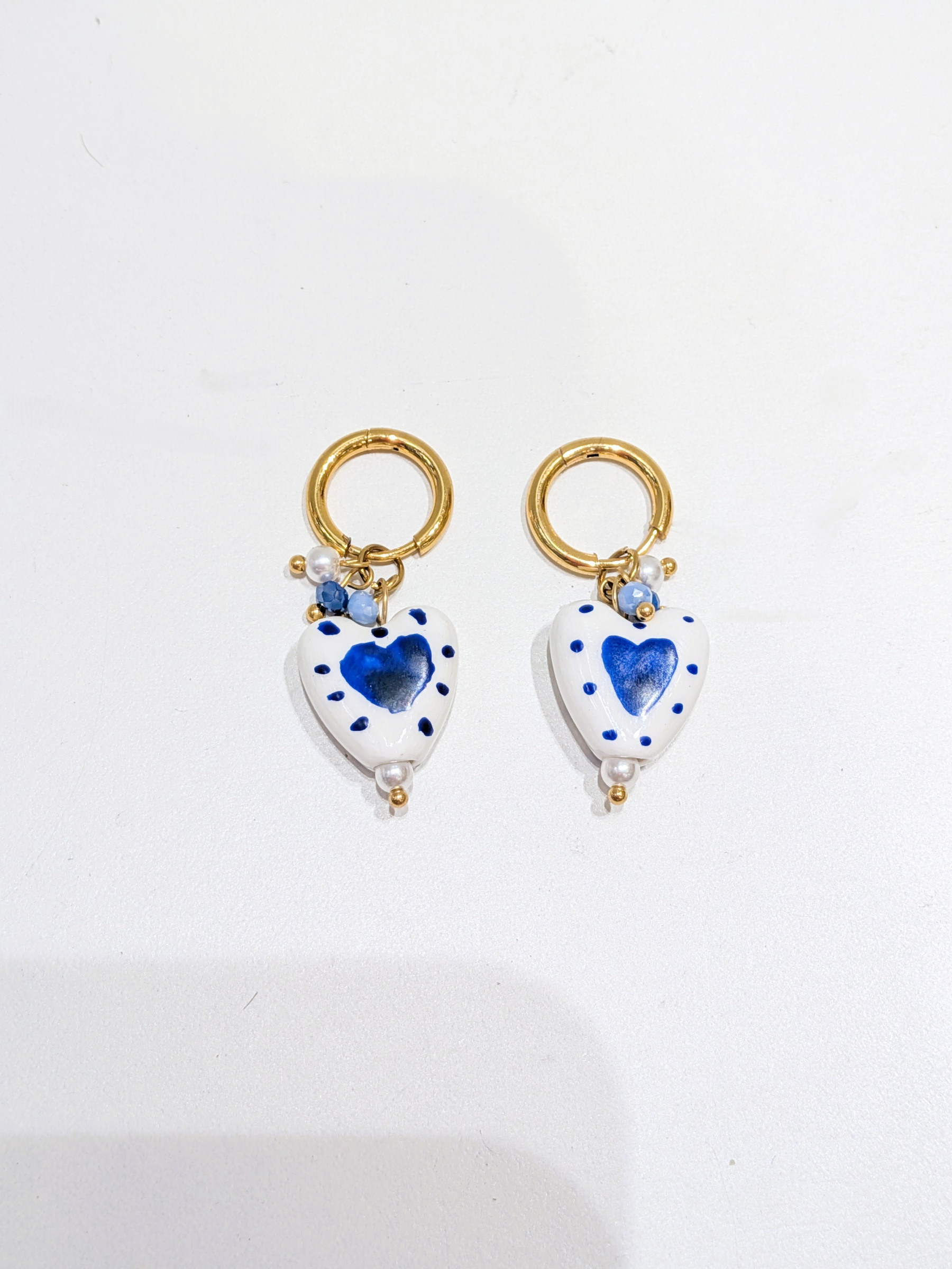 Wholesaler LOLO & YAYA - Blue Love Earrings