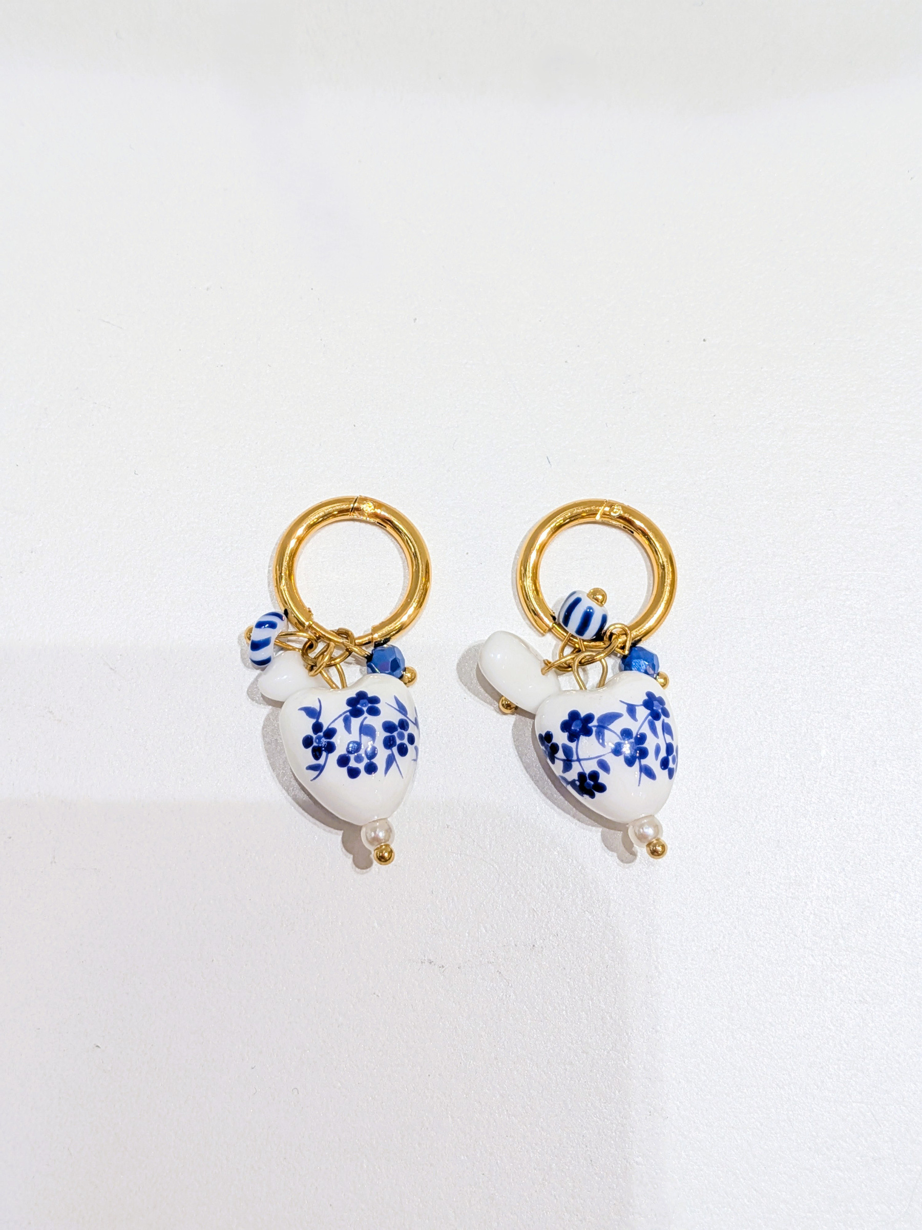 Wholesaler LOLO & YAYA - Delft Romance Earrings